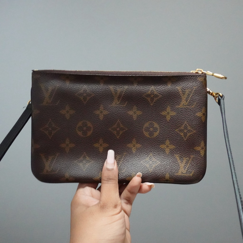 Louis Vuitton Double Zip Pochette Reverse Monogram - Picture 2 of 10